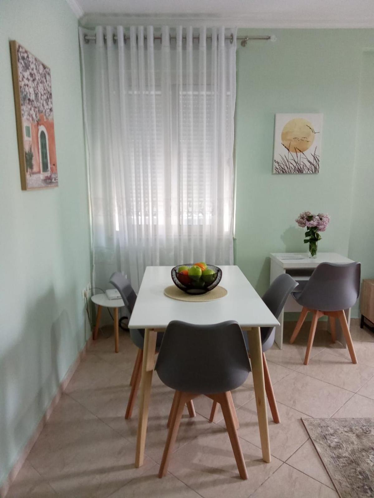 Bevis Apartment Тирана Екстер'єр фото