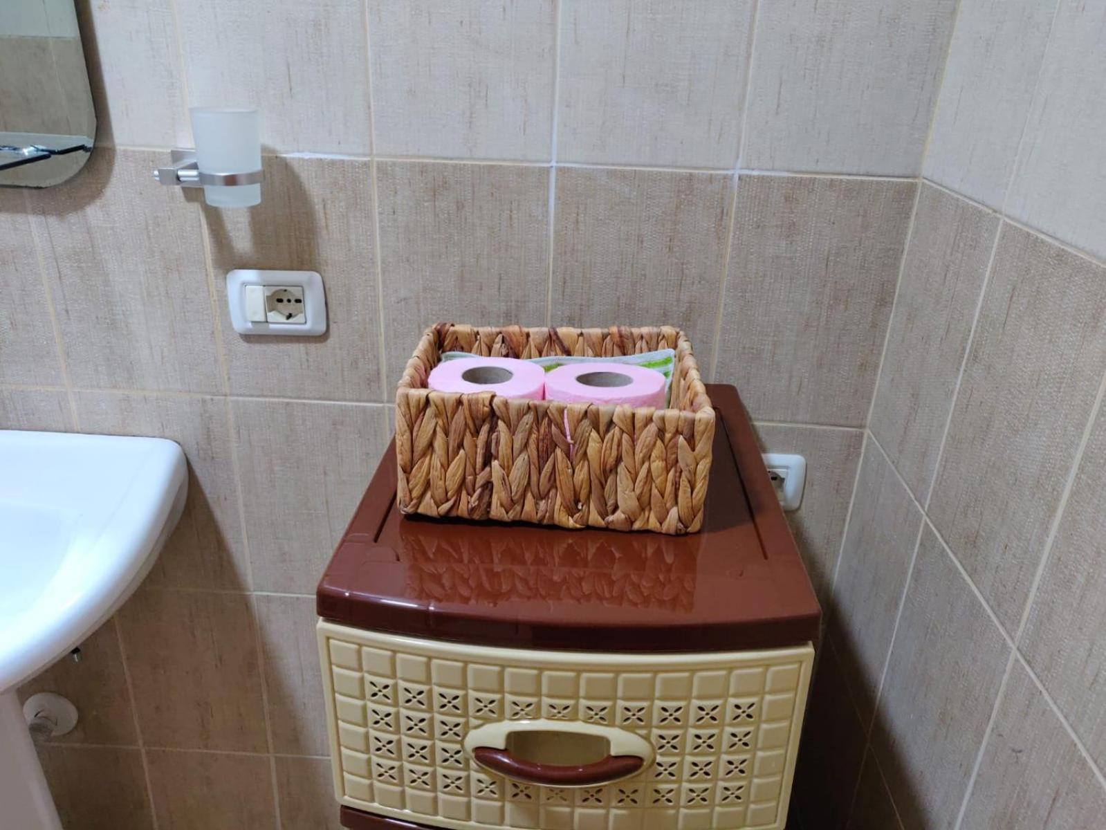Bevis Apartment Тирана Екстер'єр фото